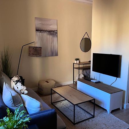 Apartment In Monumental Square Madrid Center Екстер'єр фото
