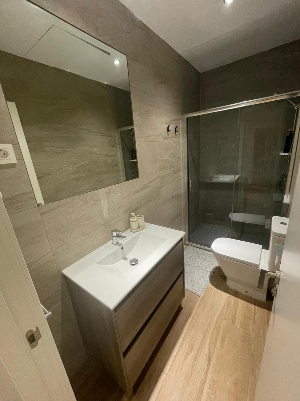 Apartment In Monumental Square Madrid Center Екстер'єр фото
