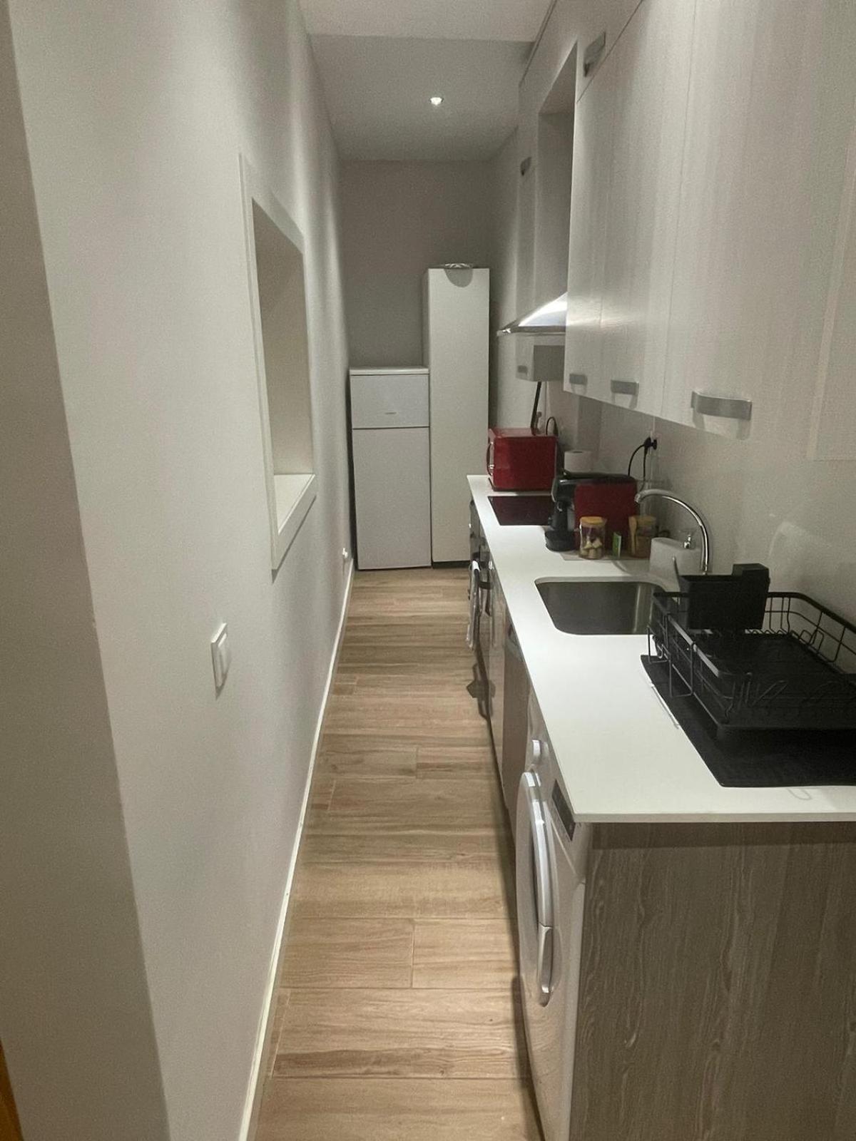 Apartment In Monumental Square Madrid Center Екстер'єр фото