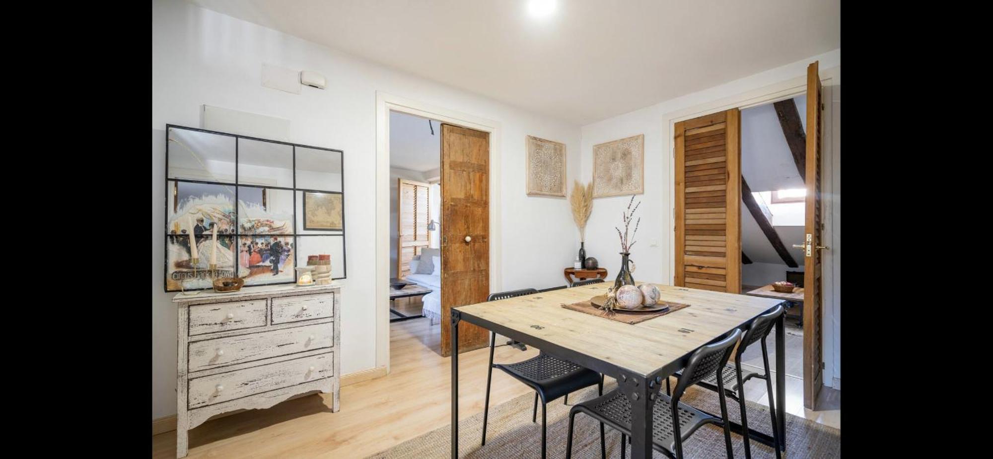 Apartment In Monumental Square Madrid Center Екстер'єр фото